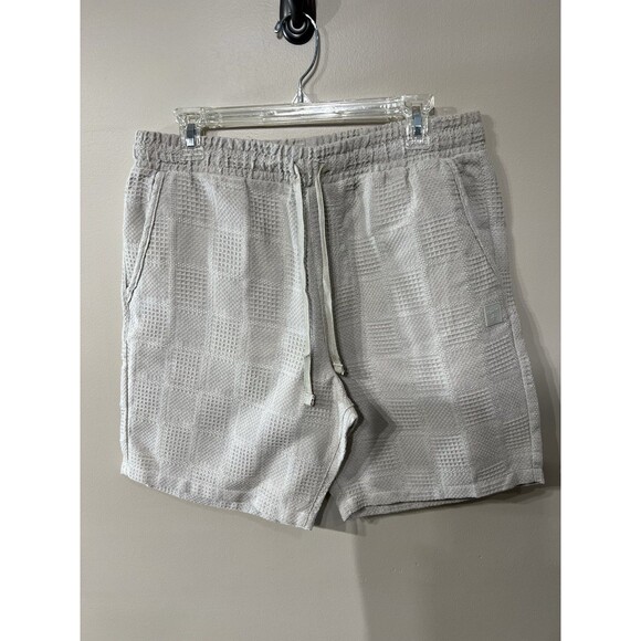 SAINTS STUDIO Men's Shorts Size Large Beige Textured Casual Cool Logo Pockets - Picture 1 of 13